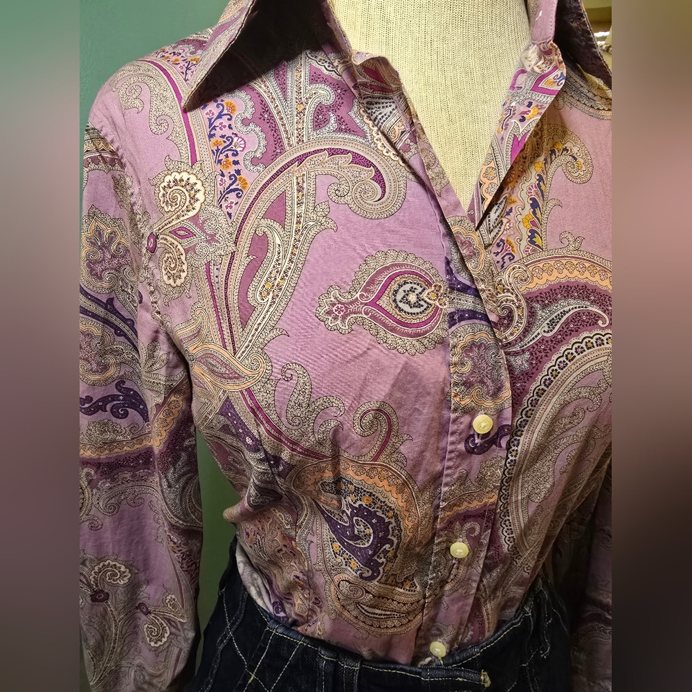Etro Lavendar Paisley Button Down Women's Shirt - Picture 4 of 8